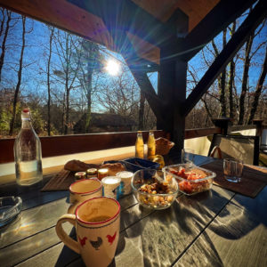 Brunch au lever de soleil chalet avec spa