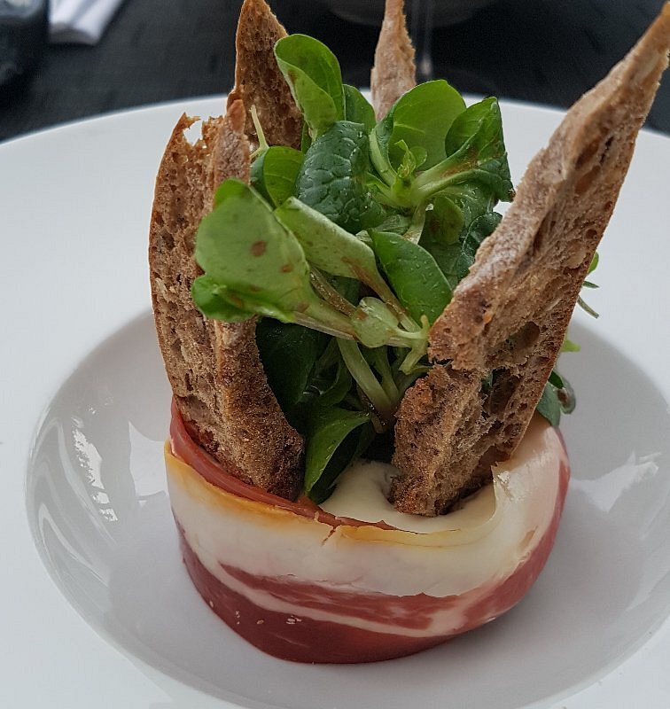Restaurant gastro à Bruniquel